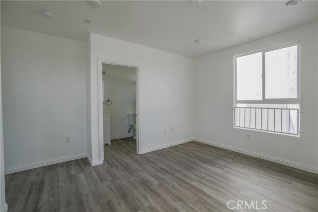 Detail Gallery Image 25 of 25 For 4921 1/2 Normandie, Los Angeles,  CA 90037 - 4 Beds | 4/1 Baths