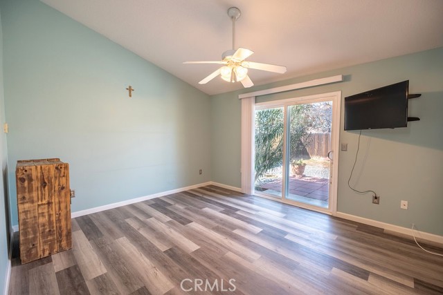 Detail Gallery Image 9 of 13 For 41426 Shadow Palm, Hemet,  CA 92544 - 2 Beds | 2 Baths