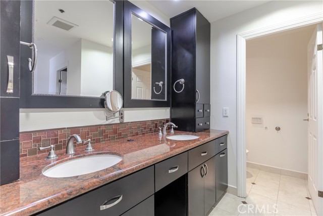 343 Pioneer Drive, Glendale CA: https://media.crmls.org/medias/ba53ab2f-1d27-41e7-81c9-1caf5985e48a.jpg