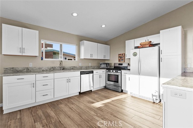 Image 52 of 57 For 3302 Beachcomber Dr.