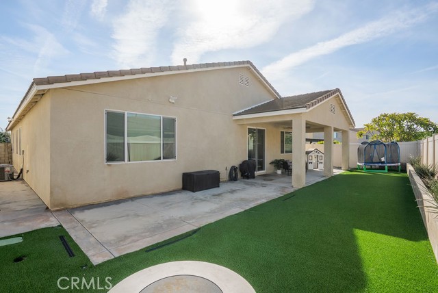 Detail Gallery Image 28 of 34 For 11661 Forsythia, Jurupa Valley,  CA 91752 - 4 Beds | 2/1 Baths