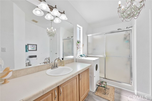 22221 Bloomfield, 30 photo 26