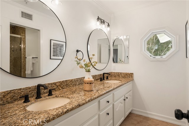 Image 45 of 65 For 18571 Buena Vista