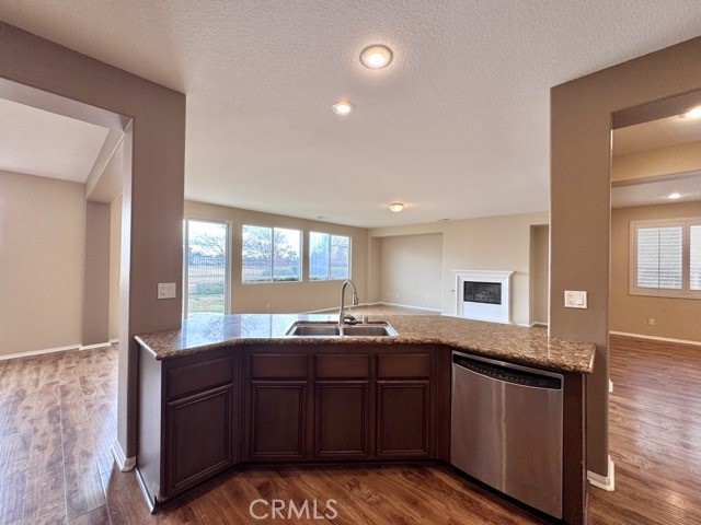 Detail Gallery Image 21 of 52 For 29188 Meandering Cir, Menifee,  CA 92584 - 4 Beds | 3 Baths