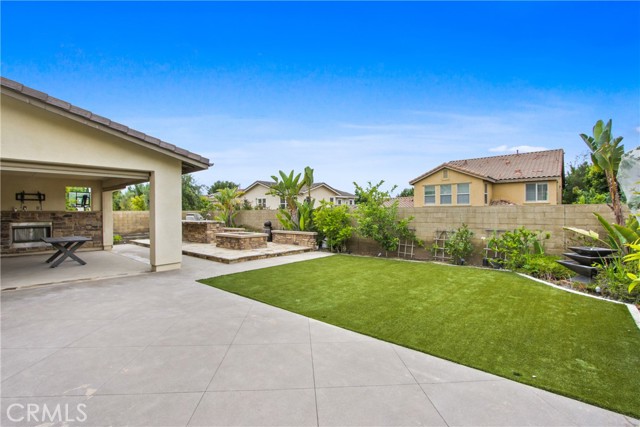 139 Yellow Daisy, Irvine CA: https://media.crmls.org/medias/ba5620a2-e0cd-467e-9a2e-051e2a582373.jpg