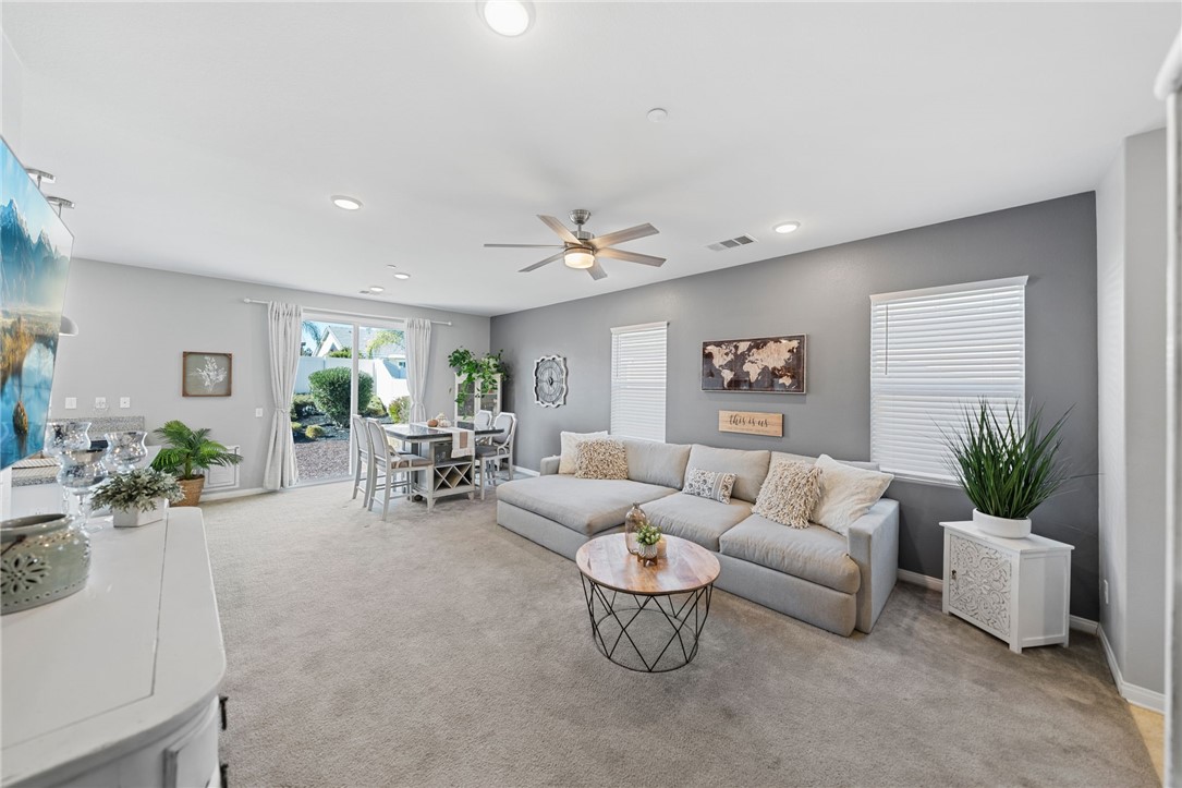 Detail Gallery Image 4 of 51 For 31885 Nettle Ct, Menifee,  CA 92584 - 4 Beds | 2 Baths