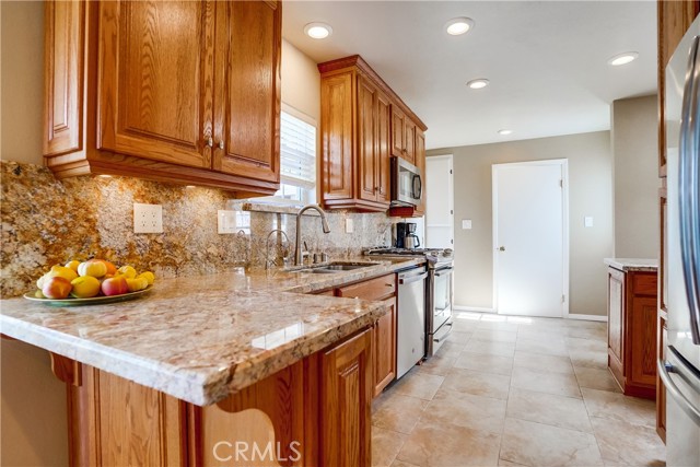 851 W Hamilton Avenue, San Pedro CA: https://media.crmls.org/medias/ba566a15-dd11-4fc7-aedc-33843f3e8a21.jpg