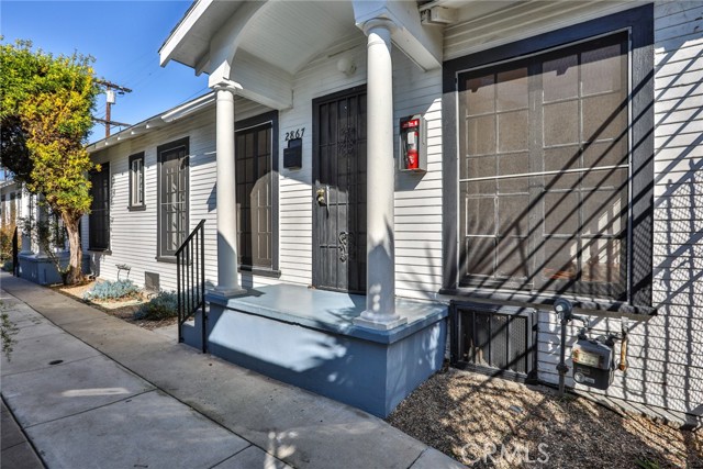 Detail Gallery Image 17 of 34 For 2867 Edgehill Dr, Los Angeles,  CA 90018 - – Beds | – Baths