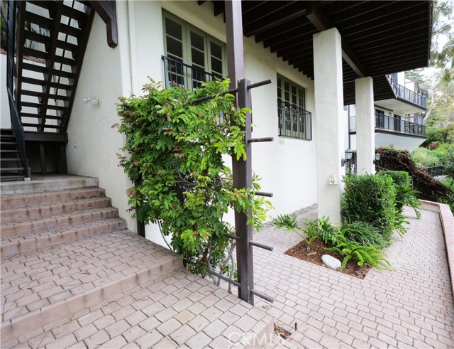 4300 Via Alondra, Palos Verdes Estates, California 90274, 4 Bedrooms Bedrooms, ,3 BathroomsBathrooms,Residential,For Sale,4300 Via Alondra,CRPV25086068