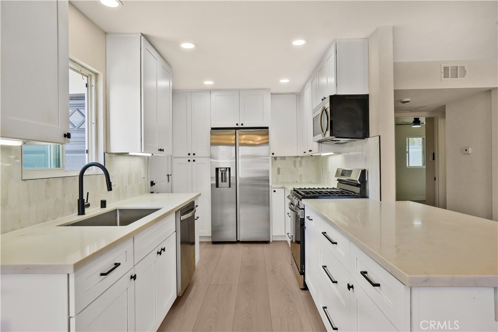 3648 Seaflower Lane - photo 8