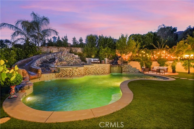 Image 1 of 63 For 907 Deerhill Road