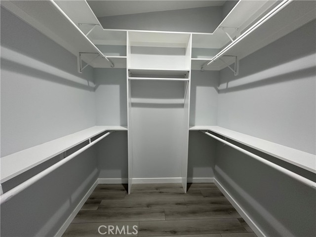 13361 El Dorado, Seal Beach CA: https://media.crmls.org/medias/ba58bcd0-2a86-4d98-b70b-713b83fd77f3.jpg