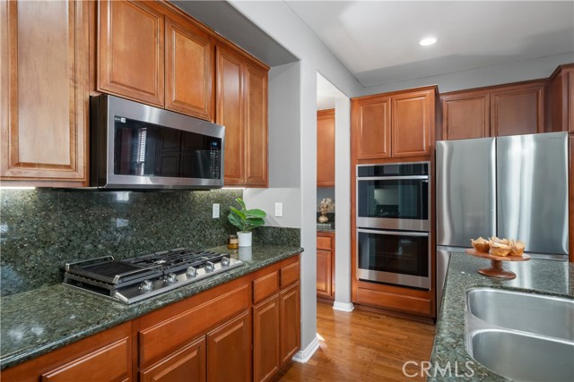 221 Silver Oak Drive, Paso Robles CA: https://media.crmls.org/medias/ba58d525-b3cd-4bff-a458-d0a86e76be77.jpg