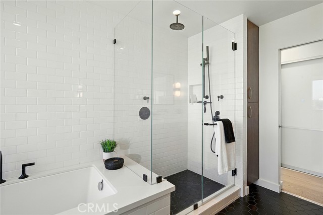 Detail Gallery Image 18 of 36 For 2999 E Ocean Bld #1320,  Long Beach,  CA 90803 - 2 Beds | 2 Baths
