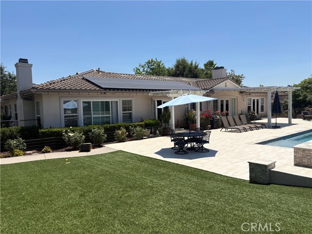 Image 4 of 75 For 1708 Victoria Way