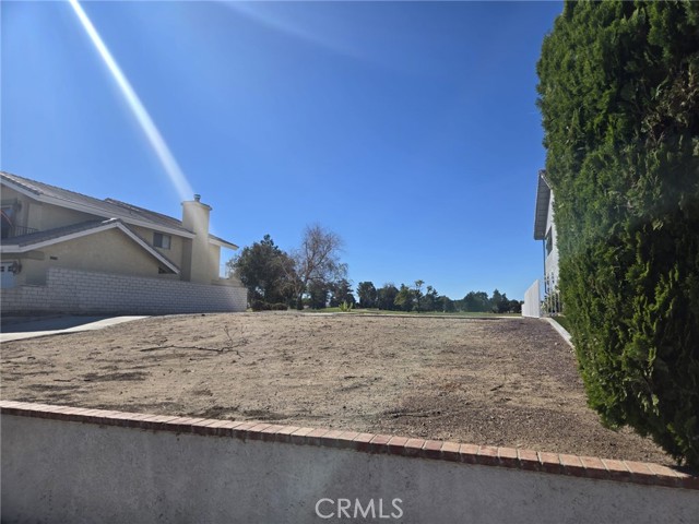 Detail Gallery Image 5 of 6 For 13261 Country Club, Victorville,  CA 92395 - – Beds | – Baths