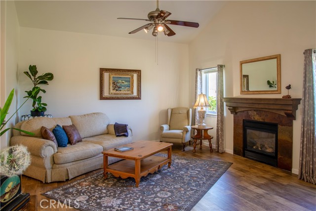 Detail Gallery Image 7 of 30 For 3199 Eton Rd, Cambria,  CA 93428 - 3 Beds | 2 Baths