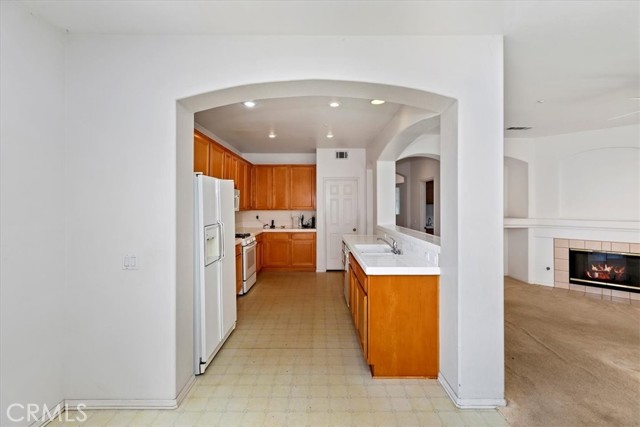 Detail Gallery Image 19 of 40 For 7572 Eisenhower St, Ventura,  CA 93003 - 4 Beds | 3 Baths