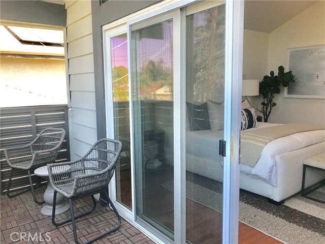 5714 Vantage Avenue, Valley Village CA: https://media.crmls.org/medias/ba5bf921-161d-45fb-bded-8500cdc68b3a.jpg