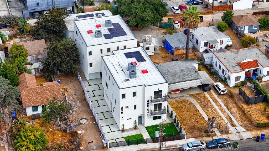 257 S Avenue 54 #1/2