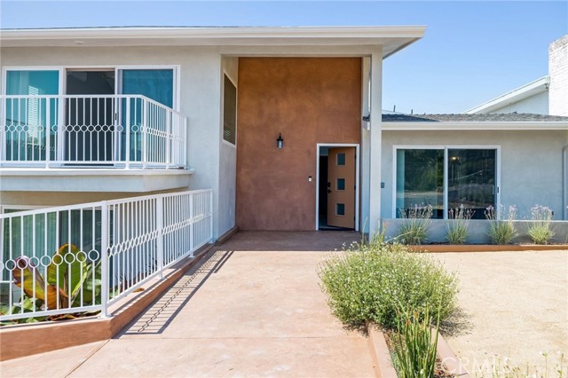5 Clipper Road, Rancho Palos Verdes CA: https://media.crmls.org/medias/ba5cd322-5ee8-48c1-b3ad-3ce2c48940b9.jpg