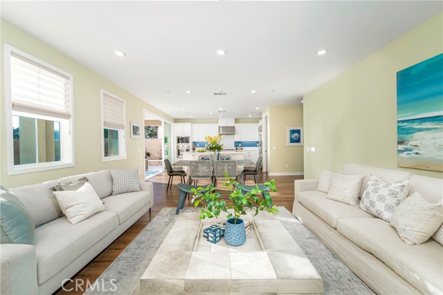 Detail Gallery Image 8 of 75 For 25948 Meadow Dr, San Juan Capistrano,  CA 92675 - 4 Beds | 4 Baths