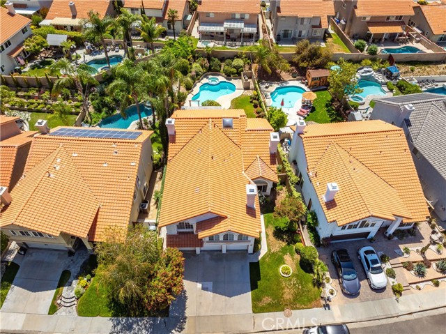 28852 Woodside Drive, Saugus CA: https://media.crmls.org/medias/ba5d6fe0-db26-48ad-afb7-e4a502bacce7.jpg