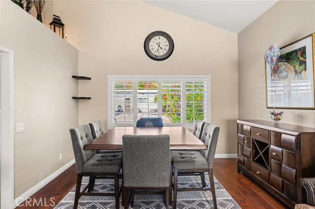 40 Country Wood Drive, Phillips Ranch CA: https://media.crmls.org/medias/ba5e4060-3fe4-47a5-b54e-cf3ee17806c8.jpg
