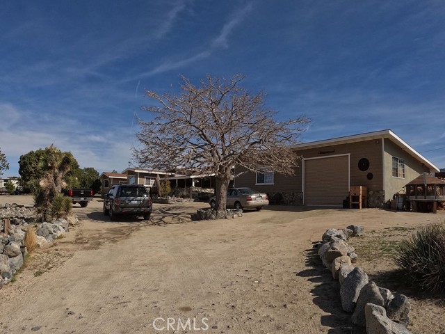 Detail Gallery Image 4 of 67 For 30000 Buchannon Ranch Rd, Llano,  CA 93544 - 3 Beds | 2 Baths