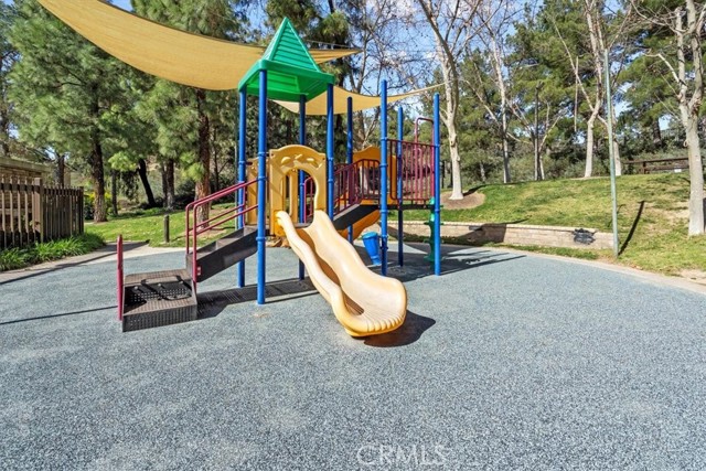 26502 Rock Creek Drive, Valencia CA: https://media.crmls.org/medias/ba5e7be9-d0cd-4b2d-9954-740a1192f41e.jpg