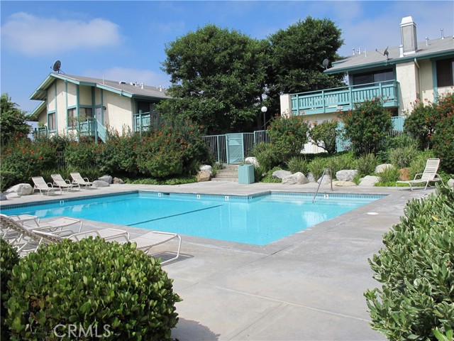 Detail Gallery Image 12 of 13 For 20527 S Vermont Ave #4,  Torrance,  CA 90502 - 2 Beds | 2 Baths