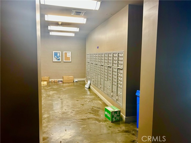 Detail Gallery Image 39 of 64 For 300 E 4th St. #101,  Long Beach,  CA 90802 - 1 Beds | 2 Baths