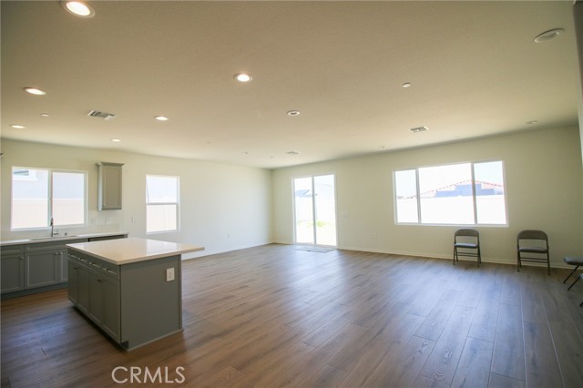 28322 Hopscotch Drive, Menifee CA: https://media.crmls.org/medias/ba5f9e3d-13a1-4346-bce1-3af4c1d74787.jpg