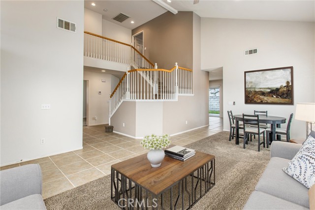 Detail Gallery Image 6 of 45 For 6487 Bethany Way, San Bernardino,  CA 92407 - 6 Beds | 3 Baths