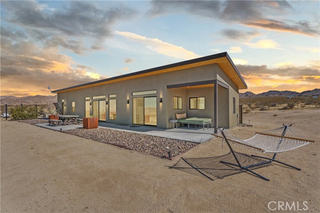 7190 Lawrence Avenue, Joshua Tree CA: https://media.crmls.org/medias/ba600c43-10dc-41b4-9cf8-ead1947e4026.jpg