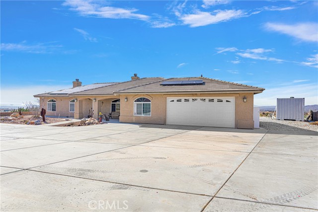 Detail Gallery Image 2 of 58 For 23220 Horizon St, Apple Valley,  CA 92308 - 3 Beds | 2 Baths