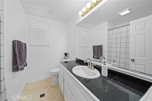 Detail Gallery Image 11 of 23 For 7501 W Avenue L11, Lancaster,  CA 93536 - 5 Beds | 3 Baths