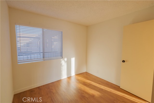 Detail Gallery Image 13 of 34 For 1140 Pacific Ave #20,  Long Beach,  CA 90813 - 2 Beds | 2 Baths