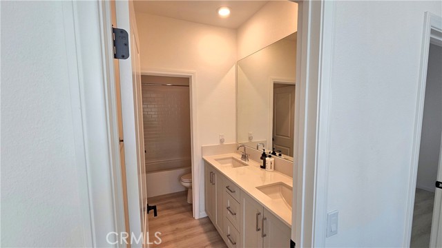 1612 Whitmore Loop, Chula Vista CA: https://media.crmls.org/medias/ba62b6d8-7cda-47be-b823-d17da143e750.jpg