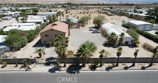 70265 Aurora Road, Desert Hot Springs CA: https://media.crmls.org/medias/ba634e11-1d1c-477b-94da-ee174b2ee817.jpg