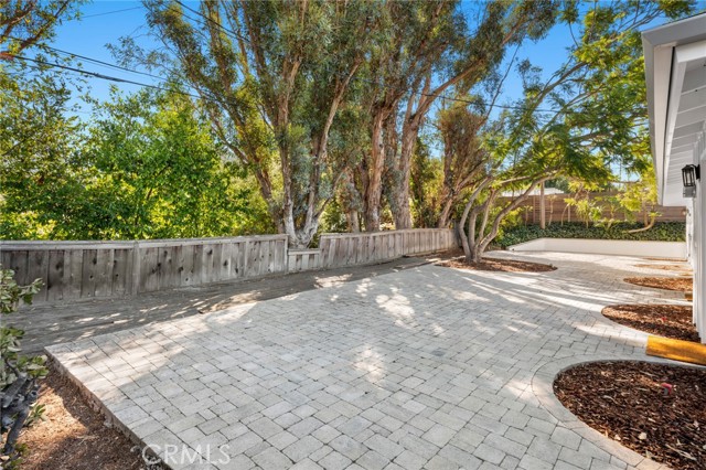 Detail Gallery Image 20 of 27 For 2312 Fairhill Dr, Newport Beach,  CA 92660 - 3 Beds | 2 Baths