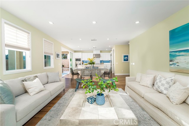 Detail Gallery Image 7 of 74 For 25948 Meadow Dr, San Juan Capistrano,  CA 92675 - 4 Beds | 4 Baths