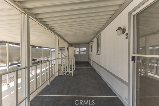 Detail Gallery Image 13 of 66 For 1295 S Cawston Ave #433,  Riverside,  CA 92545 - 1 Beds | 1 Baths