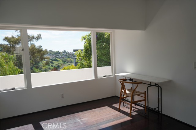 Detail Gallery Image 18 of 22 For 1035 Dyer Pl, Laguna Beach,  CA 92651 - 3 Beds | 2 Baths