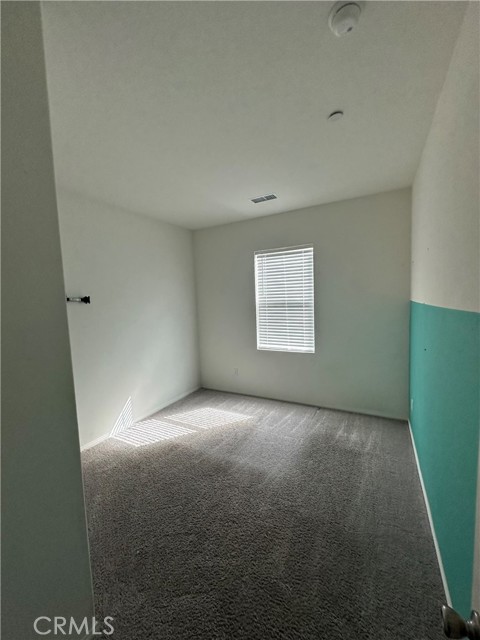 Detail Gallery Image 11 of 13 For 11415 Ferro, Victorville,  CA 92392 - 4 Beds | 2 Baths