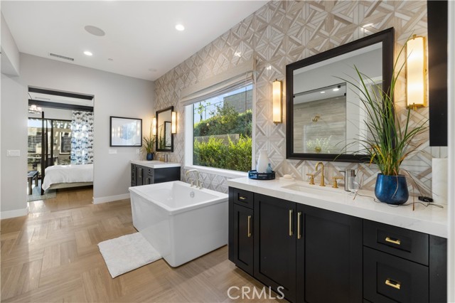 Detail Gallery Image 12 of 23 For 12401 Ridge Line Gate Ct, Porter Ranch,  CA 91326 - 4 Beds | 4/1 Baths