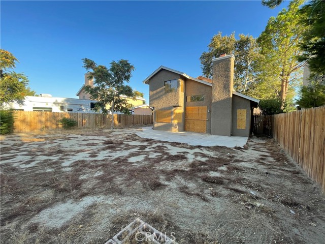 Detail Gallery Image 8 of 31 For 647 E Jenner St, Lancaster,  CA 93535 - 3 Beds | 2/1 Baths