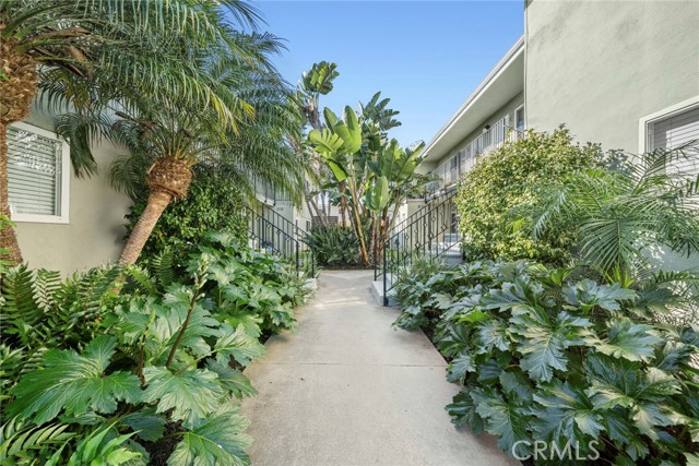 Detail Gallery Image 18 of 20 For 271 16th Pl #D,  Costa Mesa,  CA 92627 - 2 Beds | 1 Baths