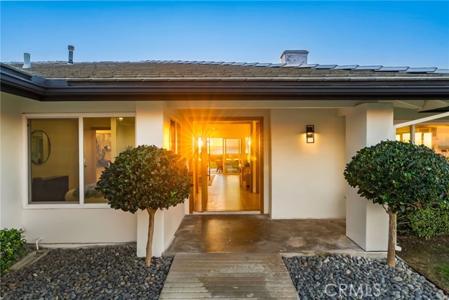 Detail Gallery Image 5 of 43 For 3501 Sausalito, Corona Del Mar,  CA 92625 - 3 Beds | 2 Baths