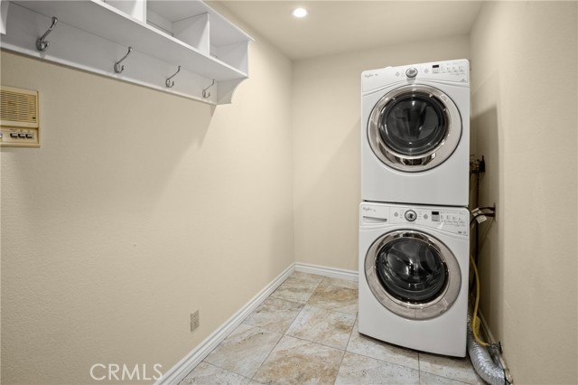 714 N Juanita Avenue, Redondo Beach CA: https://media.crmls.org/medias/ba658450-3f31-4513-8891-d38ca5703629.jpg